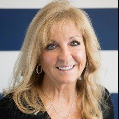 Cindy B - Broker in Bettendorf, IA