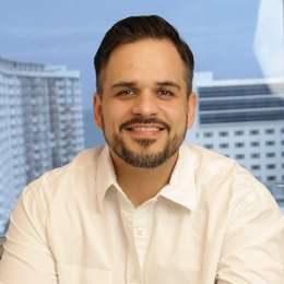Bobac Mahallati - Broker/Owner in Miami Beach, FL