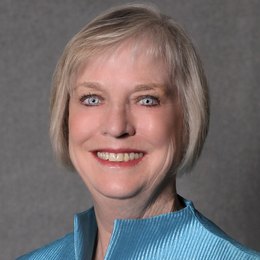 Cindy Dwyer in VA