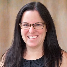 Laura Clinton - Managing Broker in Chelan, WA