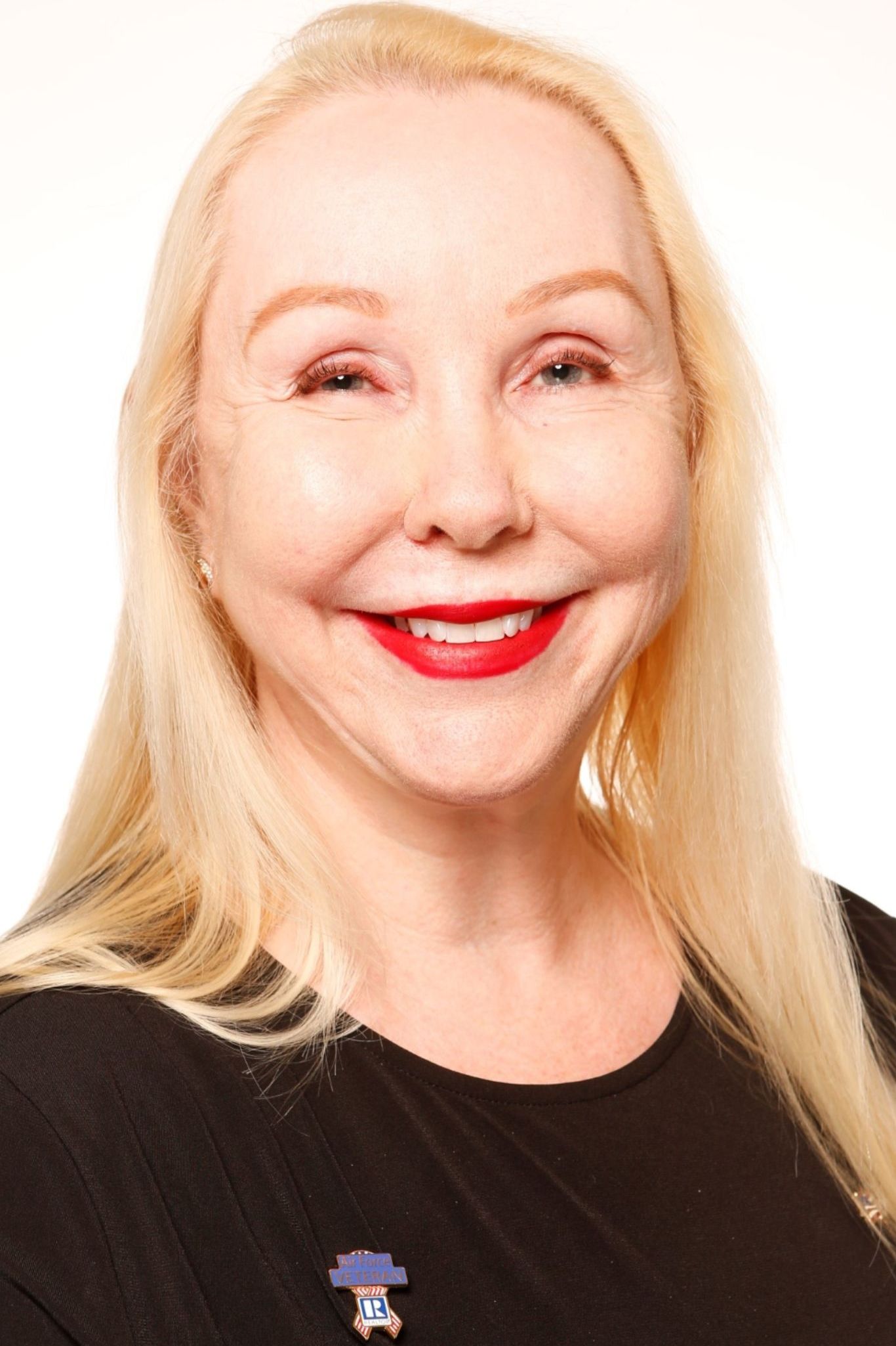 Pamela Cleere - Salesperson in Waipahu, HI