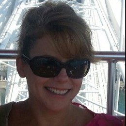 Angela Kuehner in Saint Louis, MO
