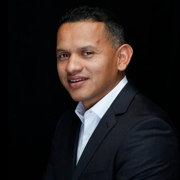 Edgar Alba - Broker/Owner in Miami Beach, FL