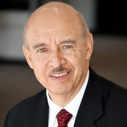 Antonio Arce in Arlington Heights, IL