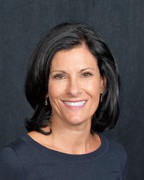 Tina Bender in Kansas City, MO