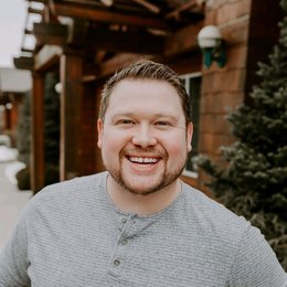 Austin Hayes in Bothell, WA
