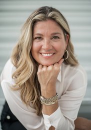 Sheila Awad - Agent in Tampa, FL