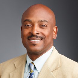 Curtis Brady - Managing Broker in Villa Park, IL