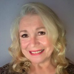 Ellen Bartos - Broker/Owner in Northampton, MA