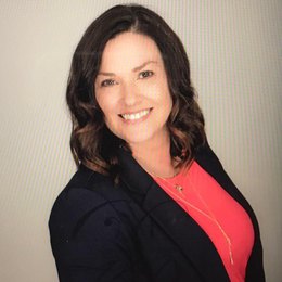 Ashley Deloof - Agent in Portage, MI