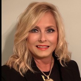 Joanie Blackwell in Huntsville, AL