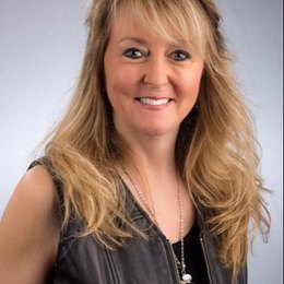 Deborah Hill - Agent in Knoxville, TN