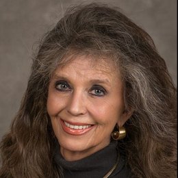 Deborah Engelbert - Agent in Chelsea, MI