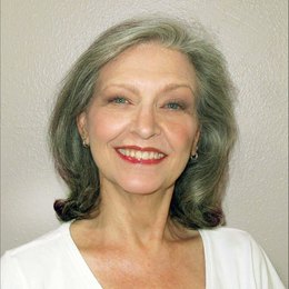 Dena Smith - Broker/Owner in Irving, TX