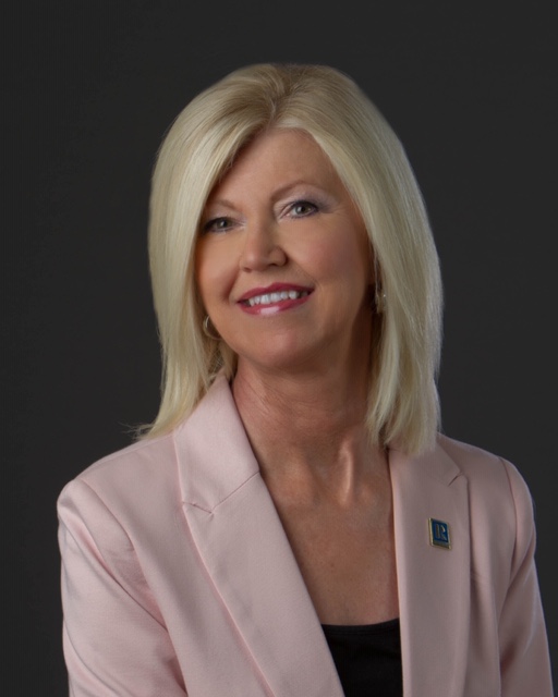 Vickie Fields - Real Estate Salesperson in Daleville, VA