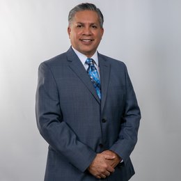 Jose L. Fernandez - Real Estate Broker in Hinsdale, IL