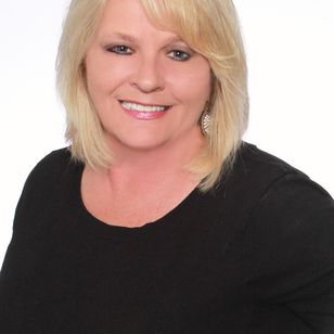 Stacy Marie Eubanks - Realtor in Daphne, AL