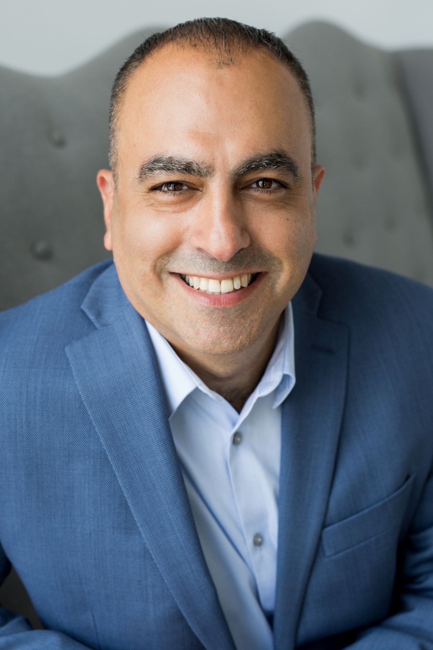 Tony Farah - Sales Associate in Wayzata, MN