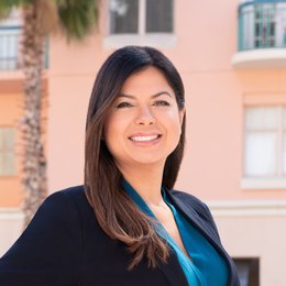 Lindsay Garcia - Agent in Seattle, WA