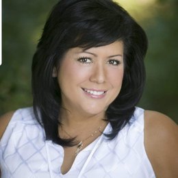 Karen Esquibel - Broker/Owner in Centennial, CO