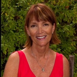 Becky Fry - Agent in Hood River, OR
