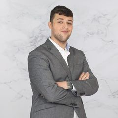 Joshua Gonzalez - Realtor in Dracut, MA