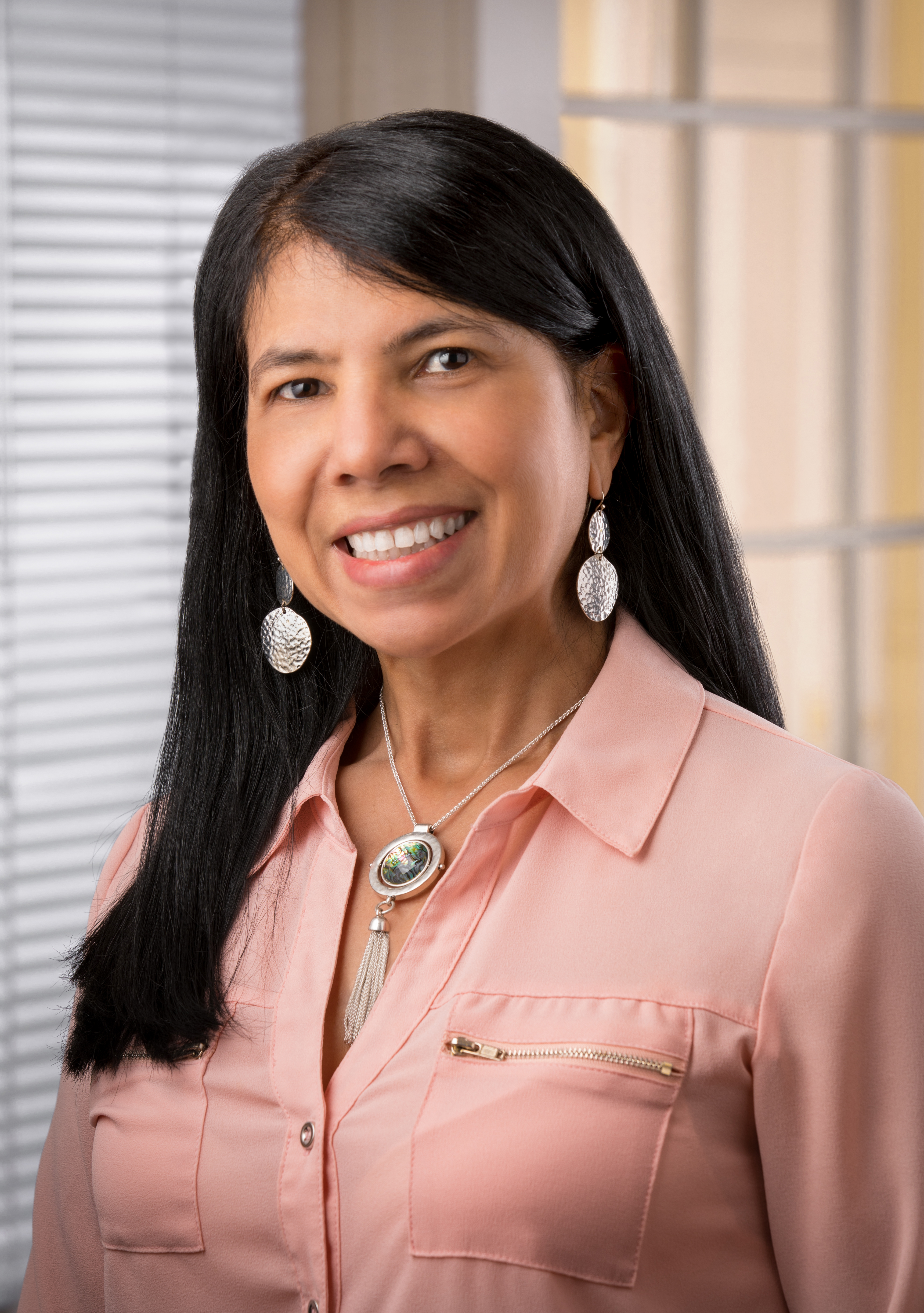 Guillermina Gidget Tavares - Sales Associate in Warwick, NY
