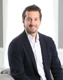Spiro Georgelos - Managing Broker in Chicago, IL