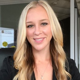 Jacqueline SaindonHuseby, Broker - Real Estate Reviews in TILLAMOOK, Oregon