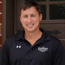 Robert Hussey - Broker/Owner
