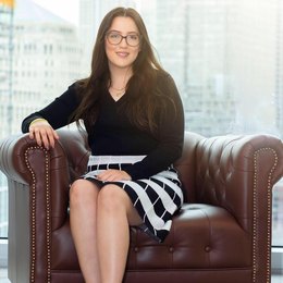 Karen Flores - Agent in Berwyn, IL