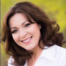 Leigh Hall - Broker Associate in Sharpsburg, GA