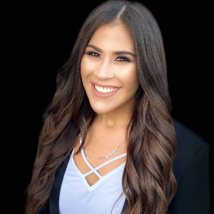 Lauryn Owens - Realtor in CA