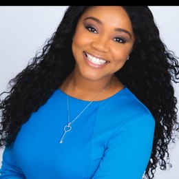 Lashanda Simmons in Pembroke Pines, FL