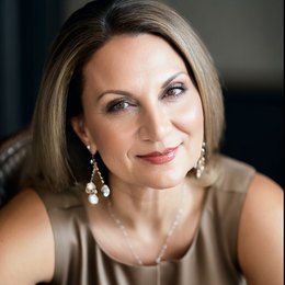 Jessica Cauley Kuhn - Broker Associate
