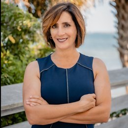 Sharon Paulson - Broker/Owner in Jensen Beach, FL