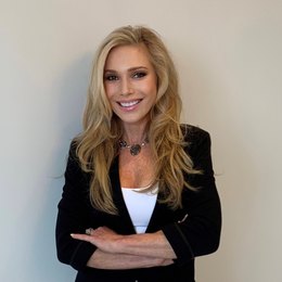 Linda Rappaport - Broker in Floral Park, NY