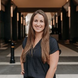 Nicole Posada - Realtor in FL