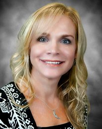 Margaret Nenos - Agent in Babylon, NY