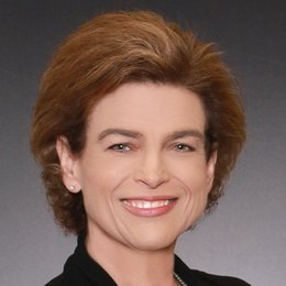 Sarah Hofferber - Broker Associate in Fairhope, AL