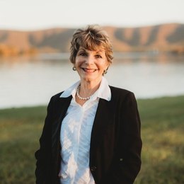 Penny Hodges - Agent in Moneta, VA