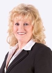 Jan Mcclure - Broker Associate in Hendersonville, NC