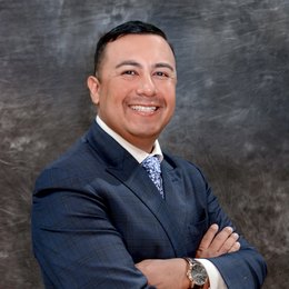 Victor Olguin - Agent in Mansfield, TX