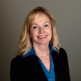 Karen Olsen - Agent in Surprise, AZ