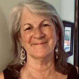 Joan Strickland - Broker/Owner in Old Saybrook, CT