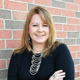Staci Schroeder - Agent in Junction City, KS