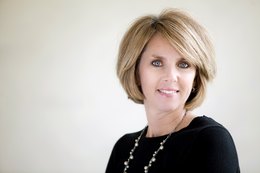 Jennifer Stover in Winterset, IA
