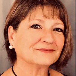 Rochelle Marie Venckus - Broker/Owner in Wheat Ridge, CO