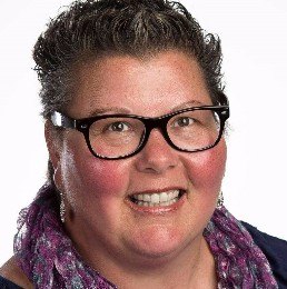 Pilot Tina - Real Estate Consultant in Middletown, NJ