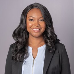Angel Perry - Agent in Hinsdale, IL